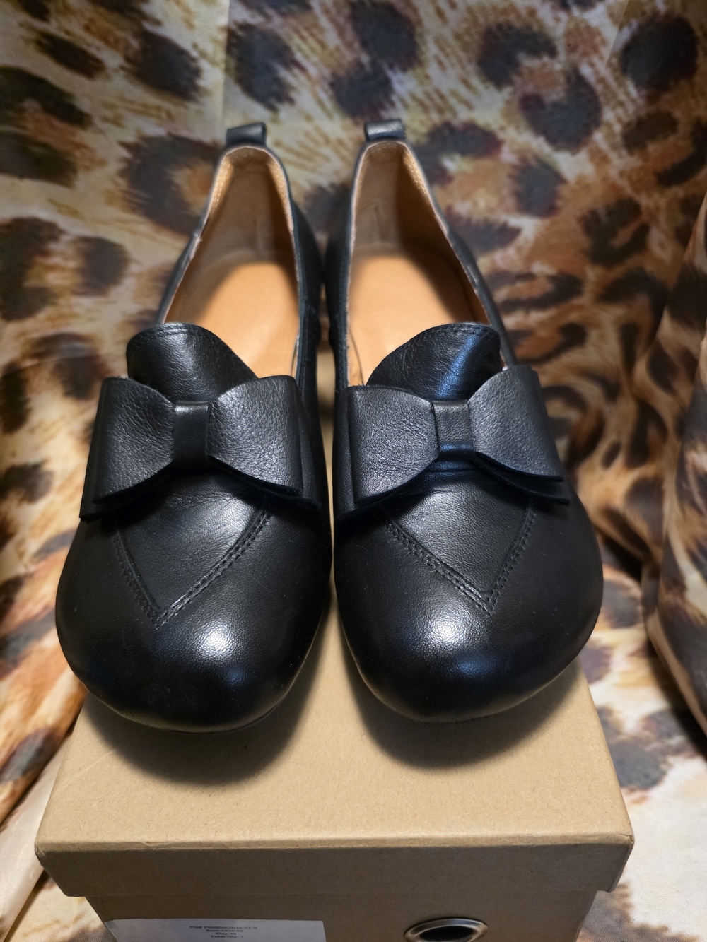 NEW Black Bow Leather Sculpted Heels - Size 7.5/38